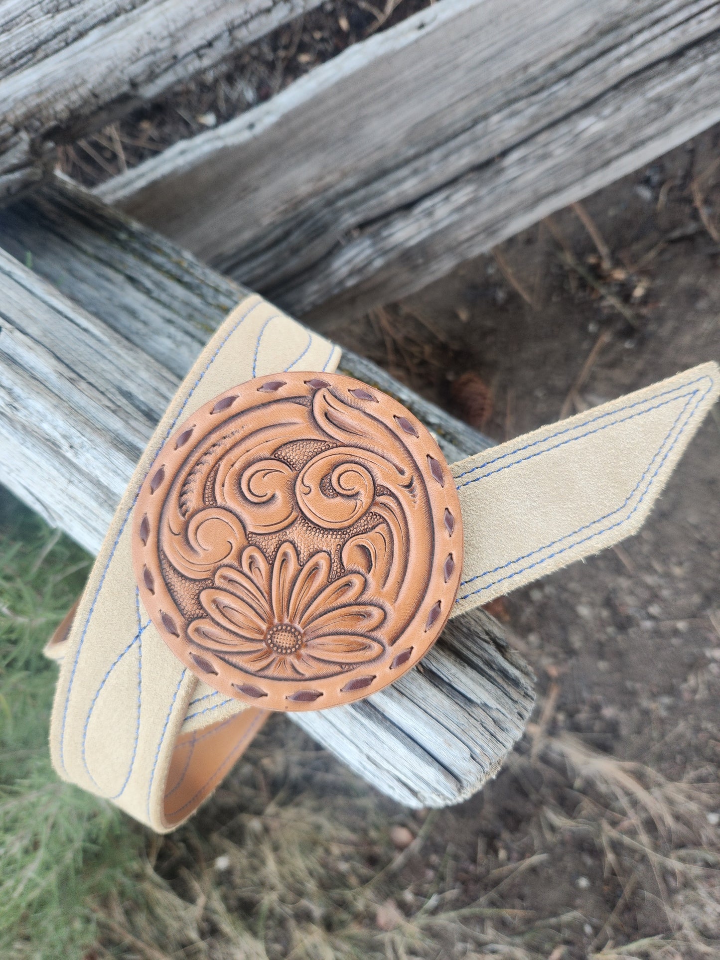 Horn Cap Buckle & Belt Set