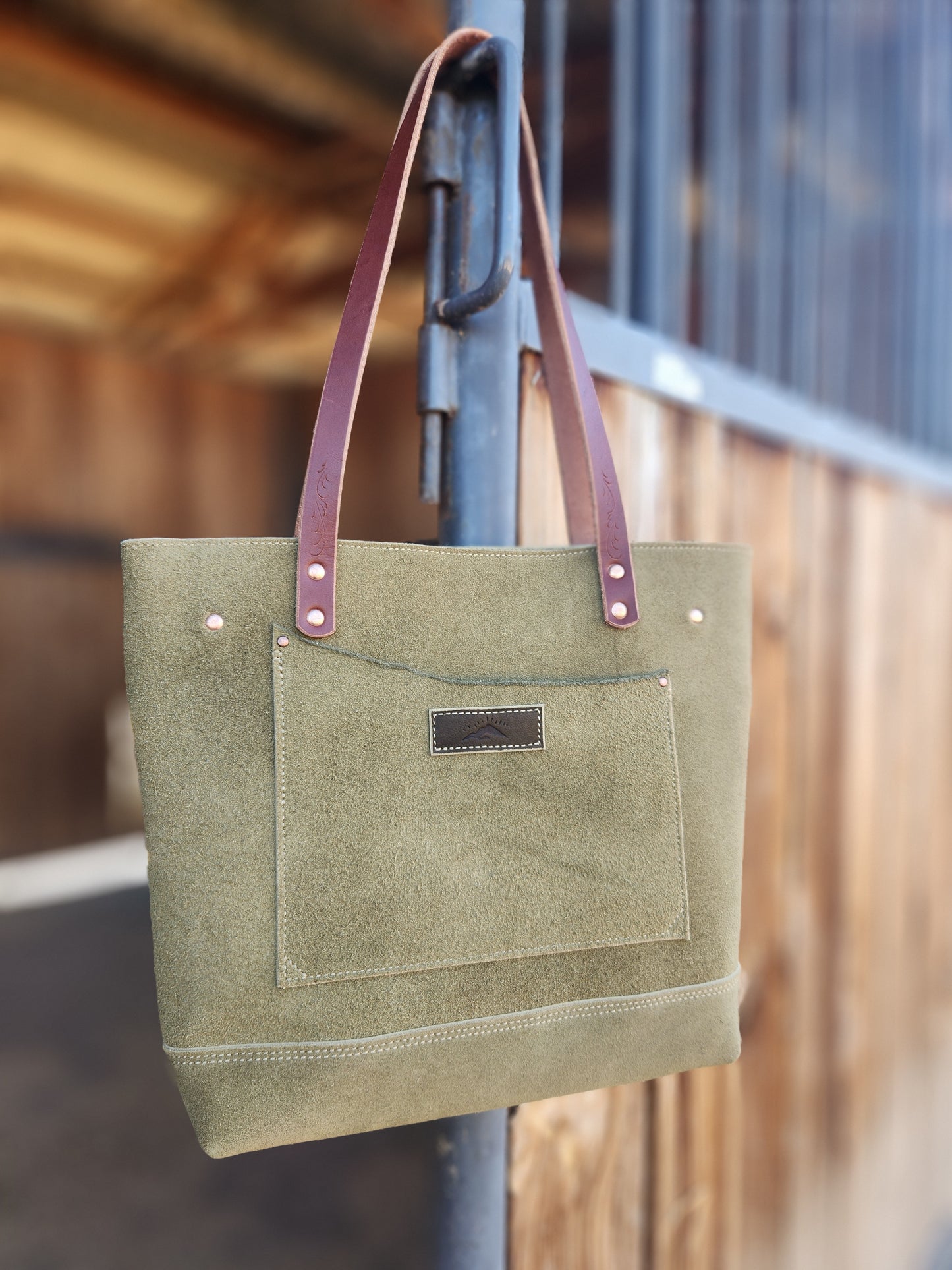 Mackenzie Tote in Roughout Sage