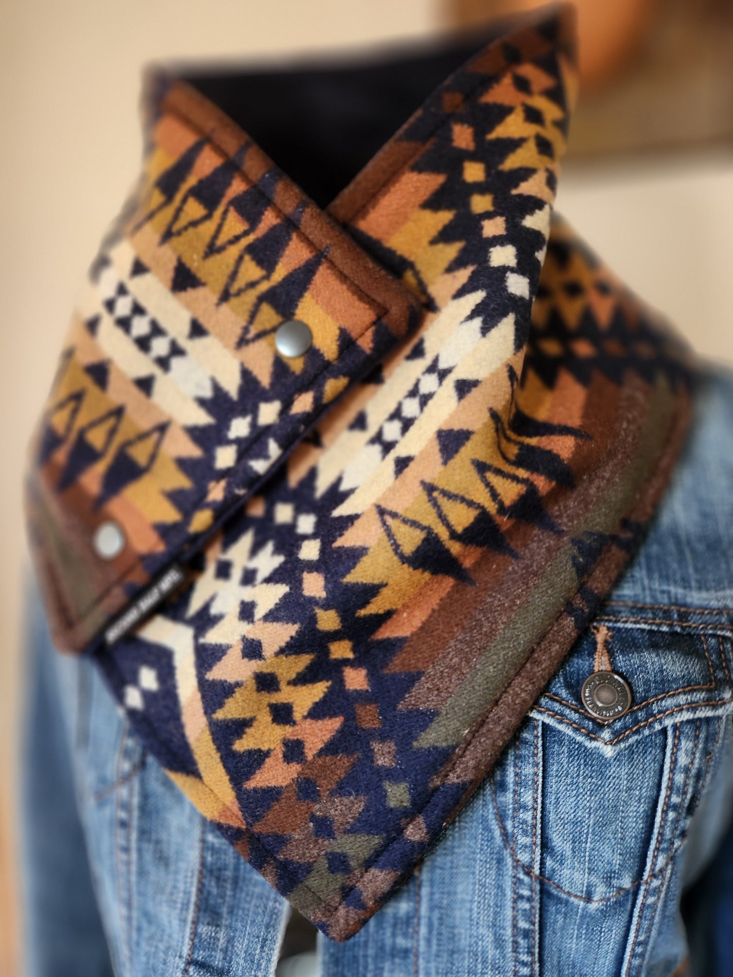 Ranch Cowl in Mission Trails Navy