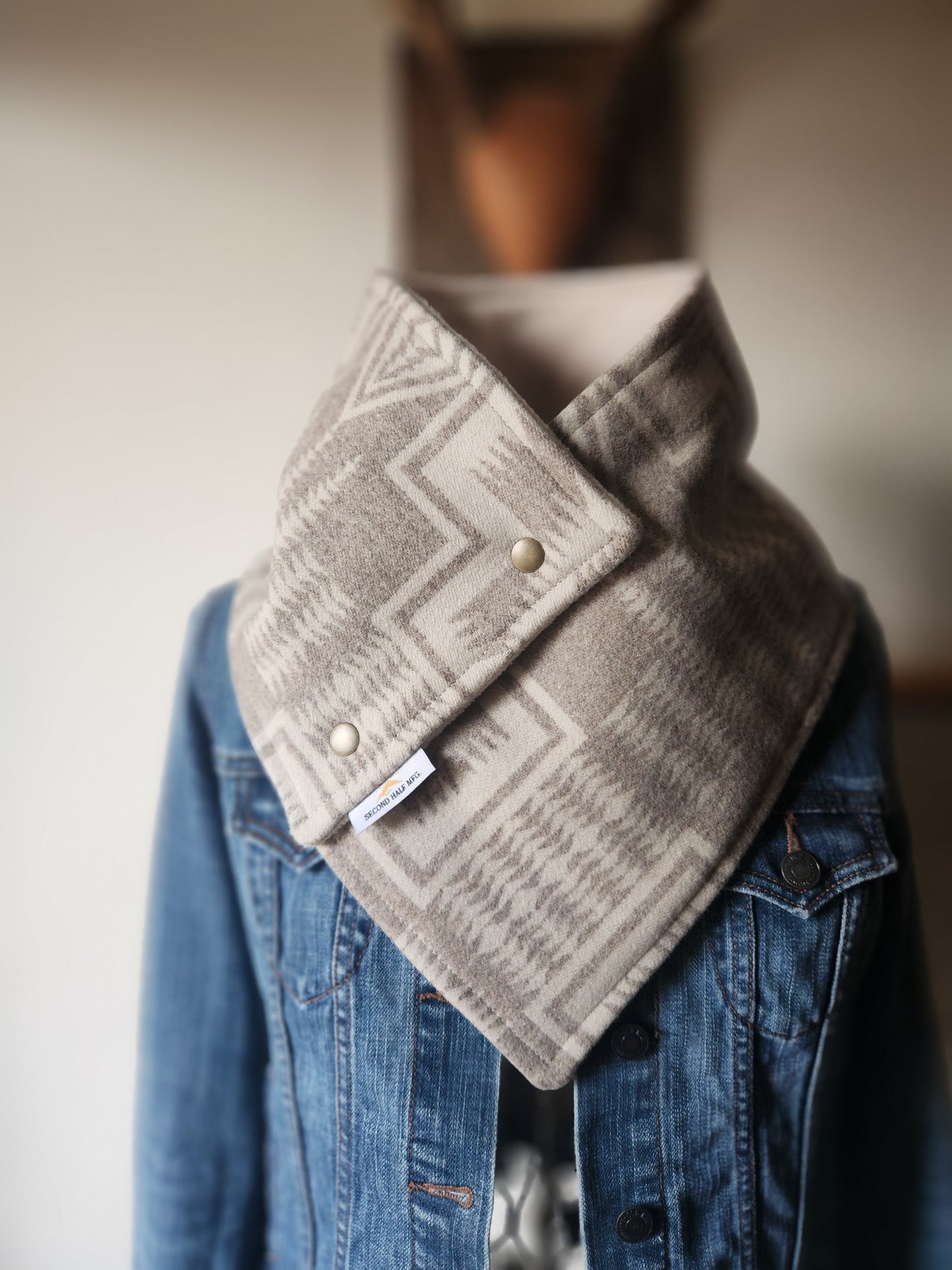 Ranch Cowl in Harding Tonal