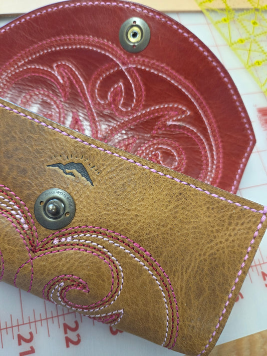 Listing for Jennifer - Dolly Wallet