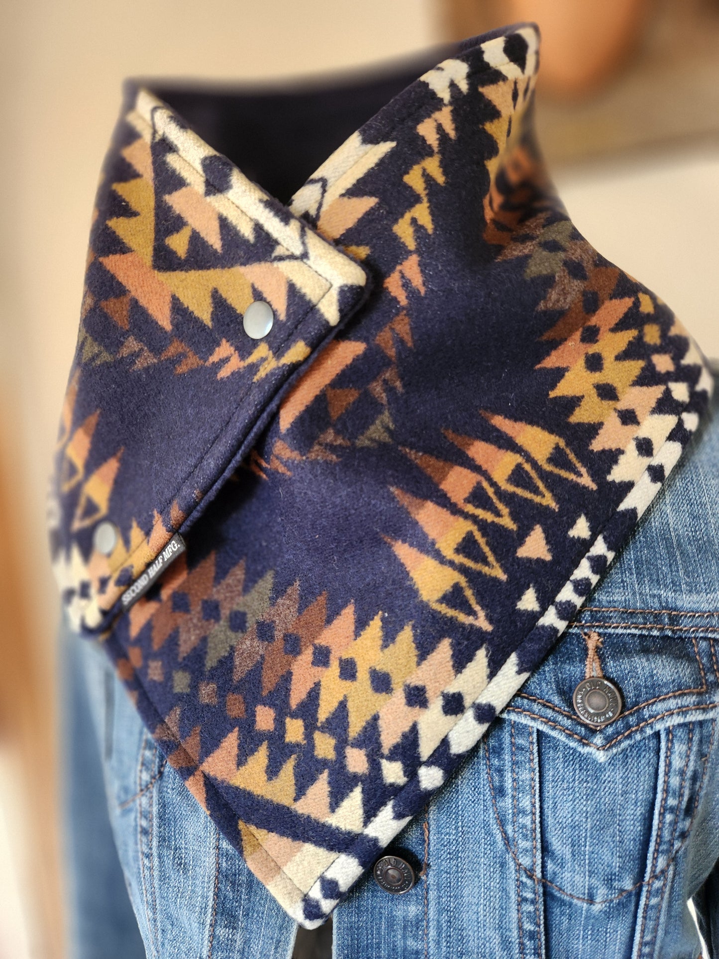 Ranch Cowl in Mission Trails Navy